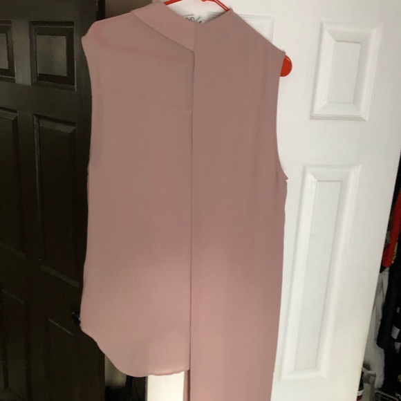 Preown - Picture 2 of 3